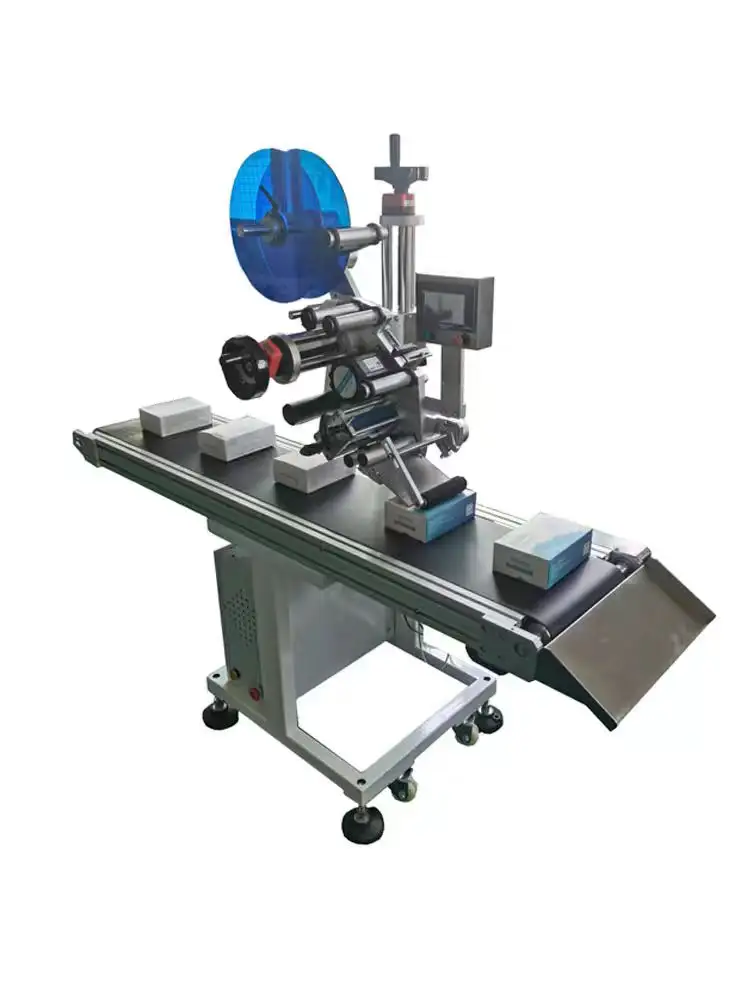 Automatic Flat Labeling Machine Bag Card — Machine & packaging view 2