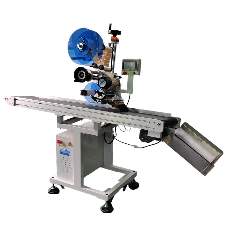Automatic Flat Labeling Machine Bag Card — Machine & packaging view 4
